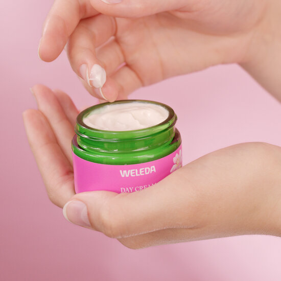 Vitaliserende dagcr&egrave;me - Wilde rozen en witte thee - Weleda - 40 ml 